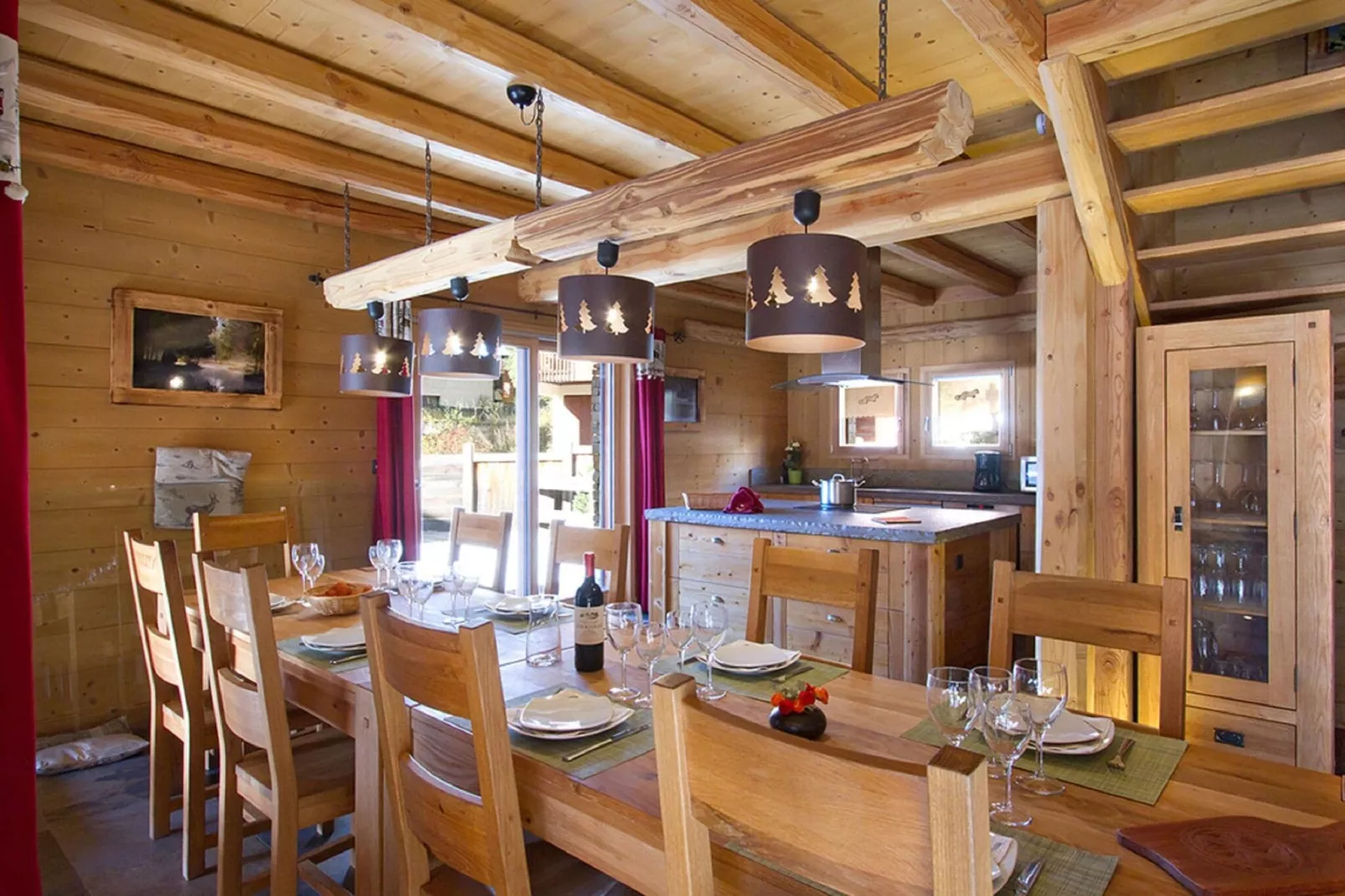 Chalet Le Prestige Lodge-Dining room