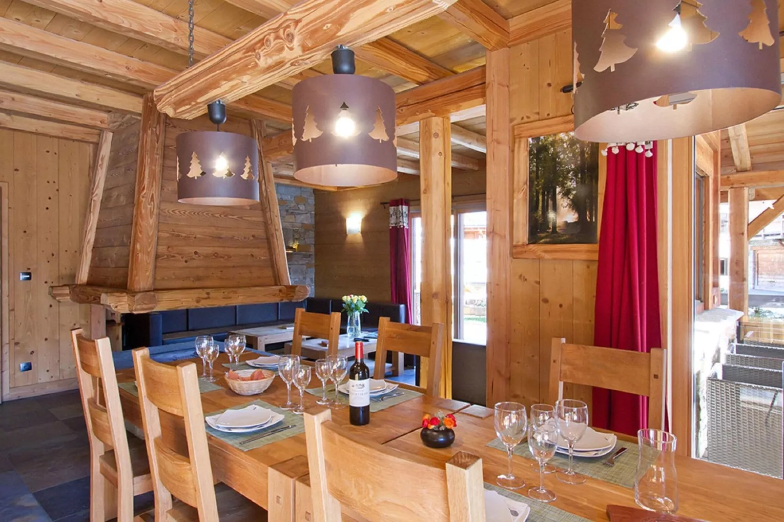 Chalet Le Prestige Lodge-Dining room