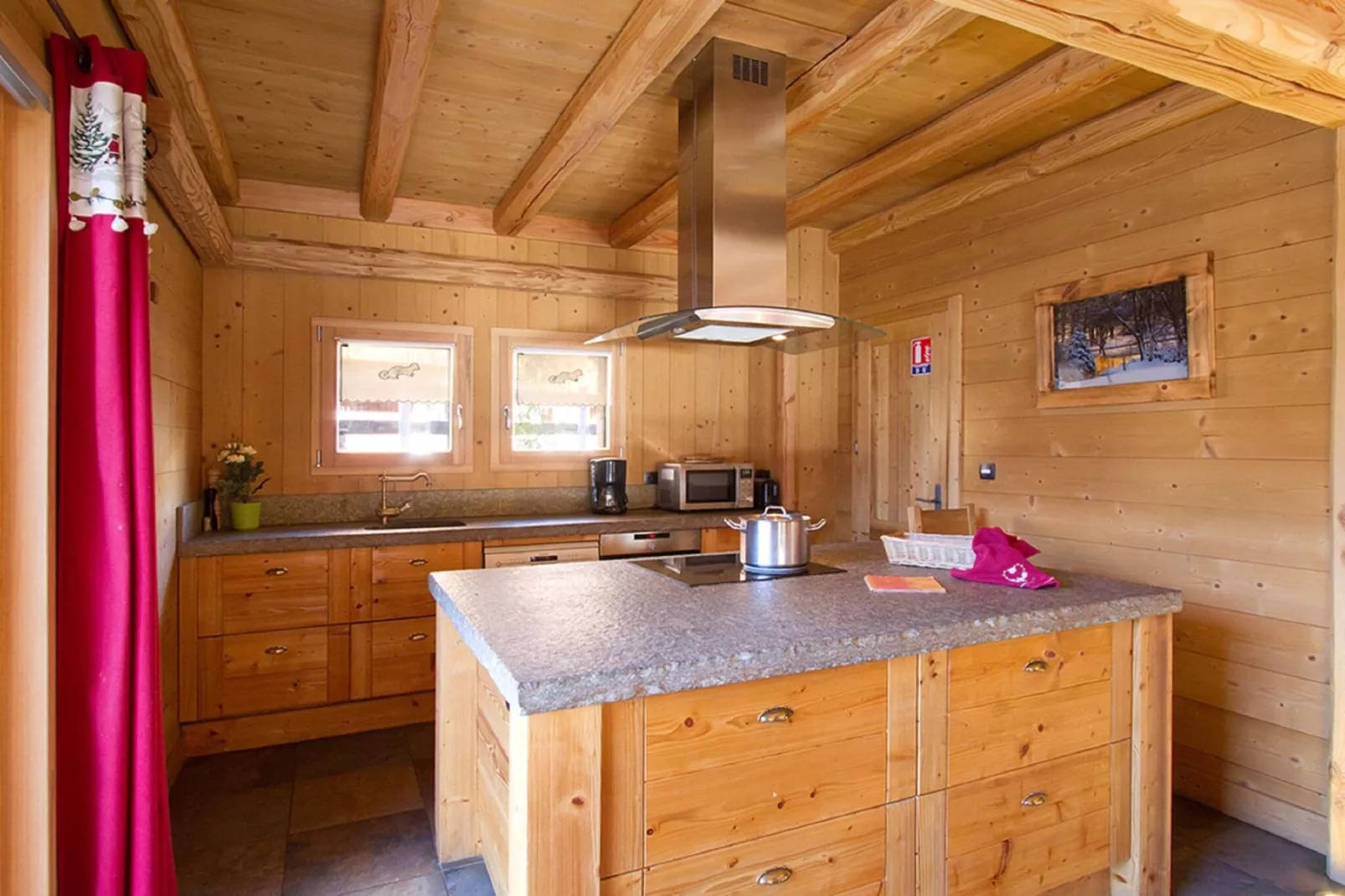 Chalet Le Prestige Lodge-Kitchen