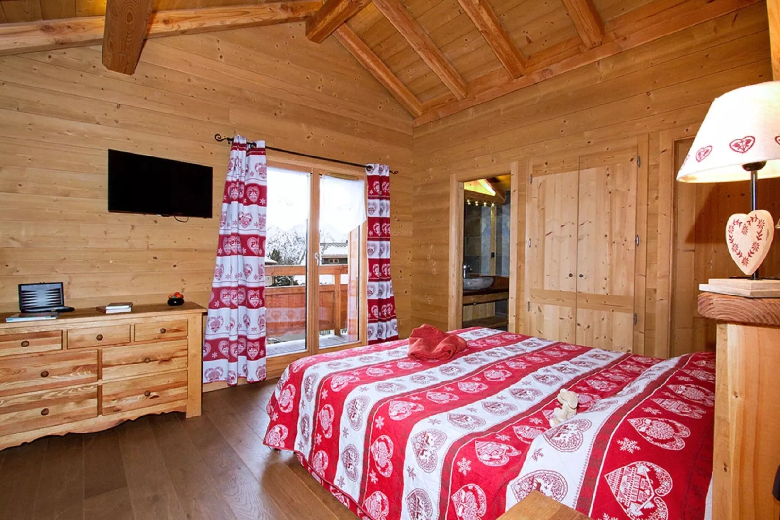 Chalet Le Prestige Lodge-Bedroom