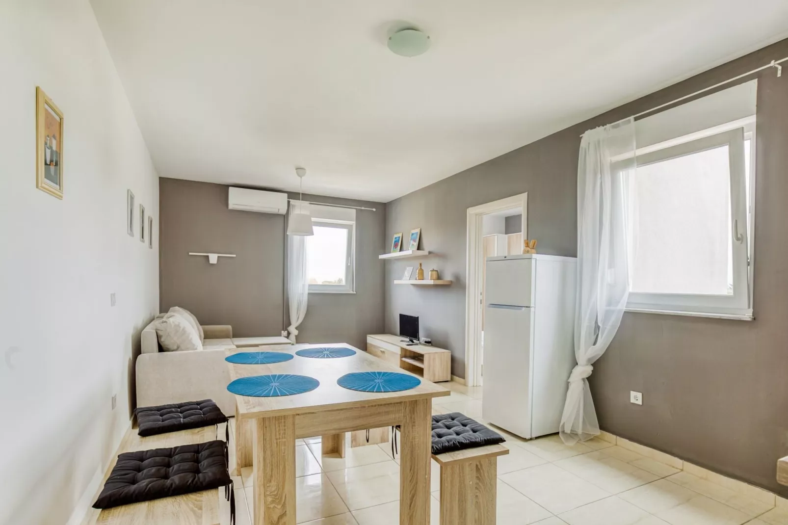Apartments Sun-Mauro V-Kitchen
