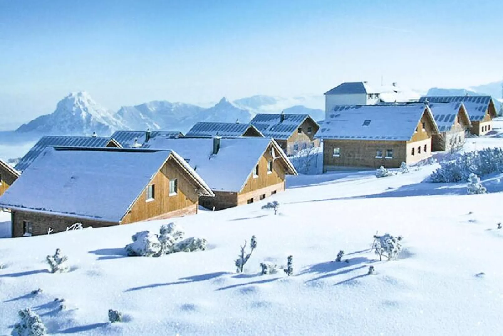 Hüttenresort Feuerkogel-Vue d'été