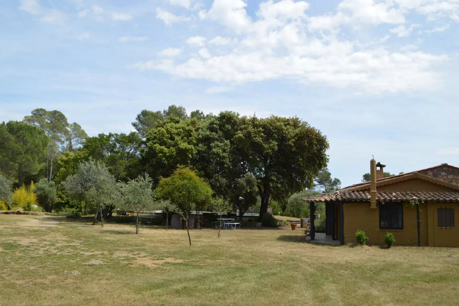 Villa La Bastidane-Exterior summer
