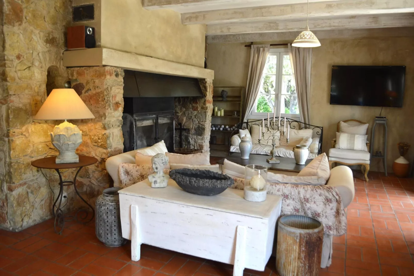 Villa La Bastidane-Living room