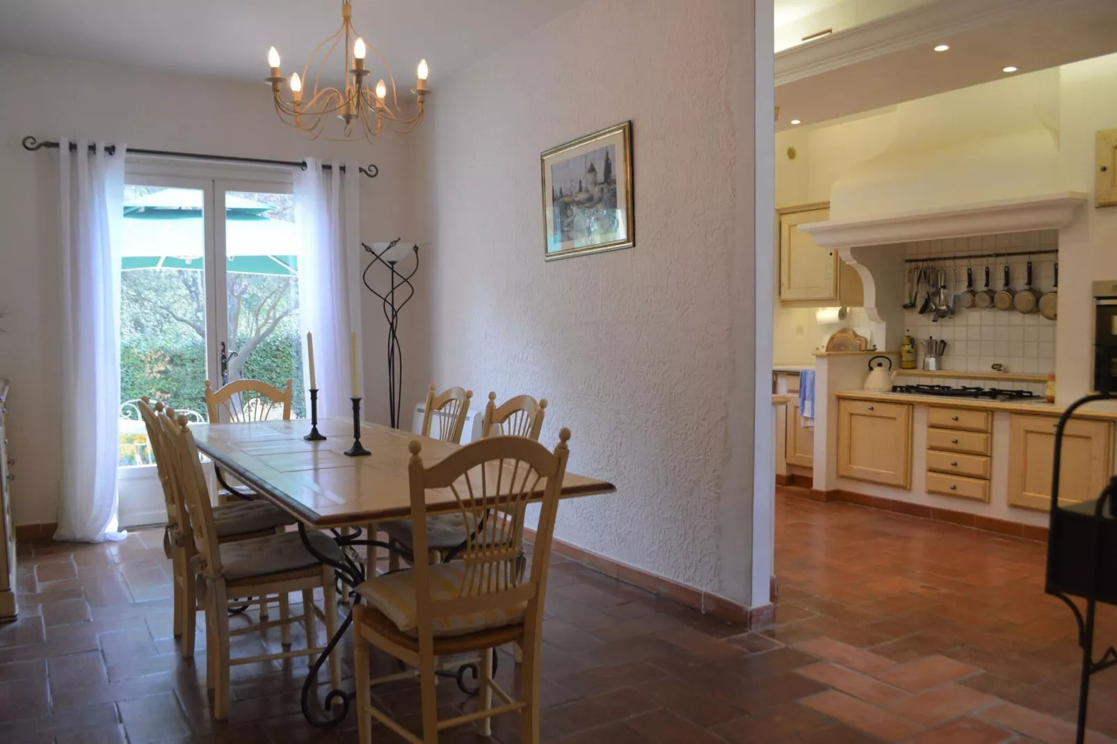 Villa au grand blue-Esszimmer