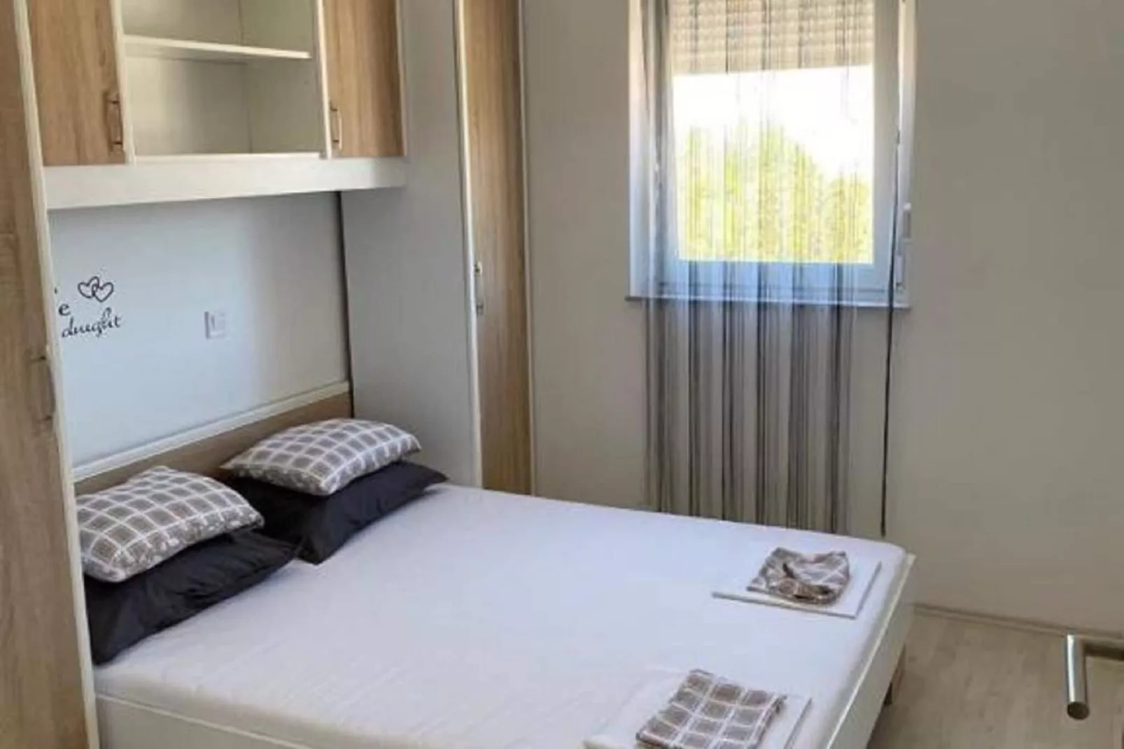 Apartments Sun-Mauro VI-Bedroom