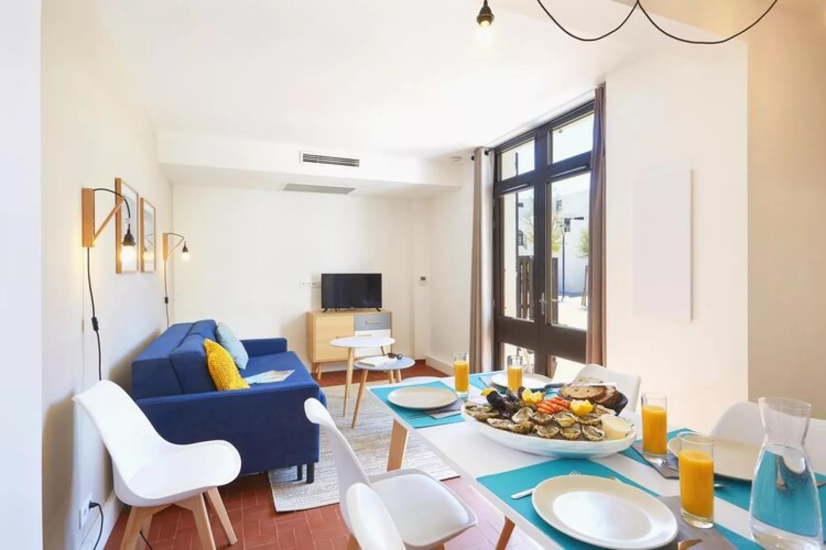Residence Les Carrats - Leucate // Maison T2/4 Terr/balcon-Living room