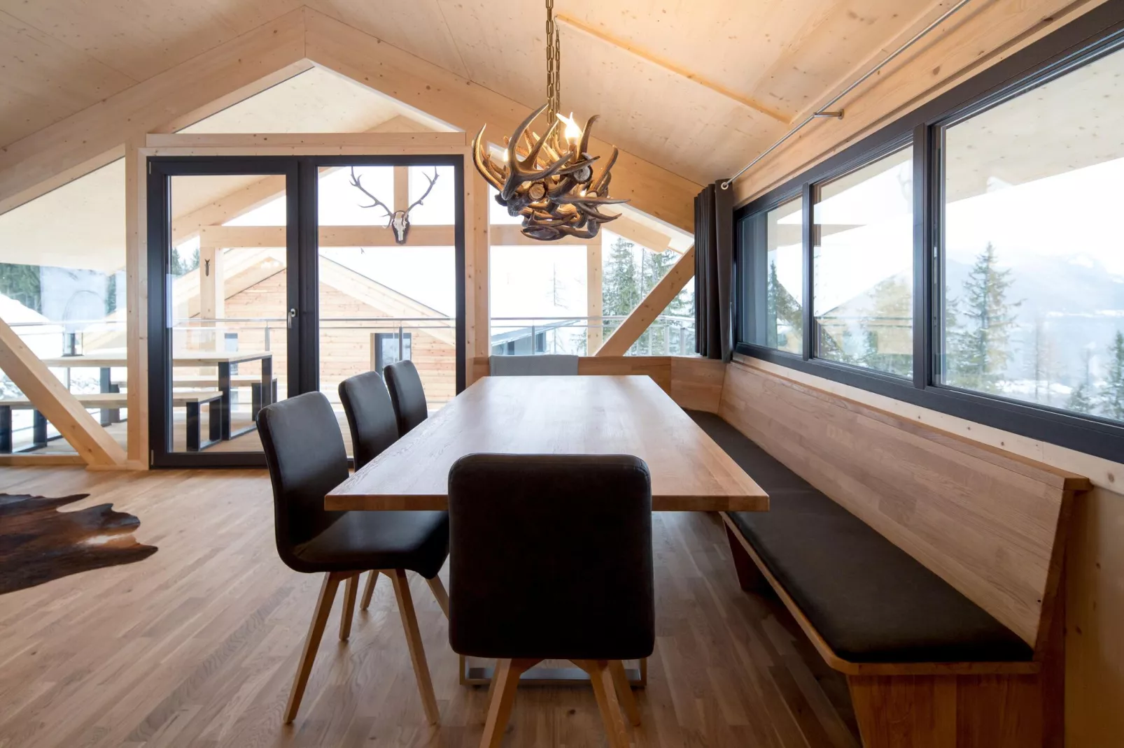 Alpenchalets Reiteralm 11-Dining room