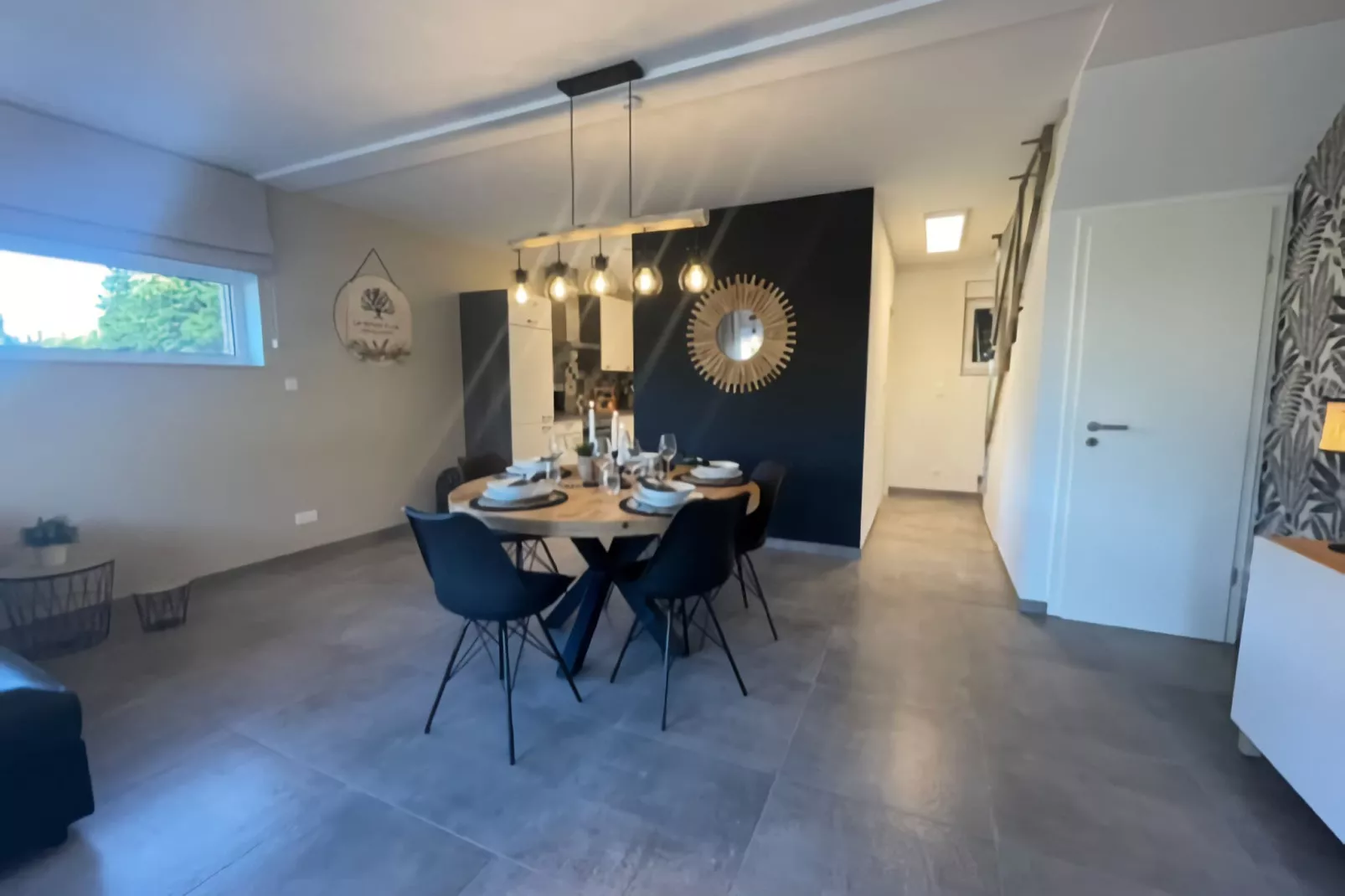 Le temps d'une retrouvaille-Dining room