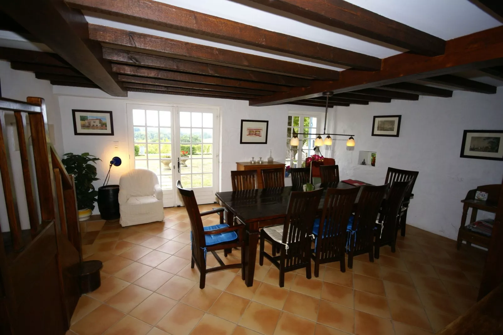 Maison de vacances Lusignac zonder gastverblijf-Dining room