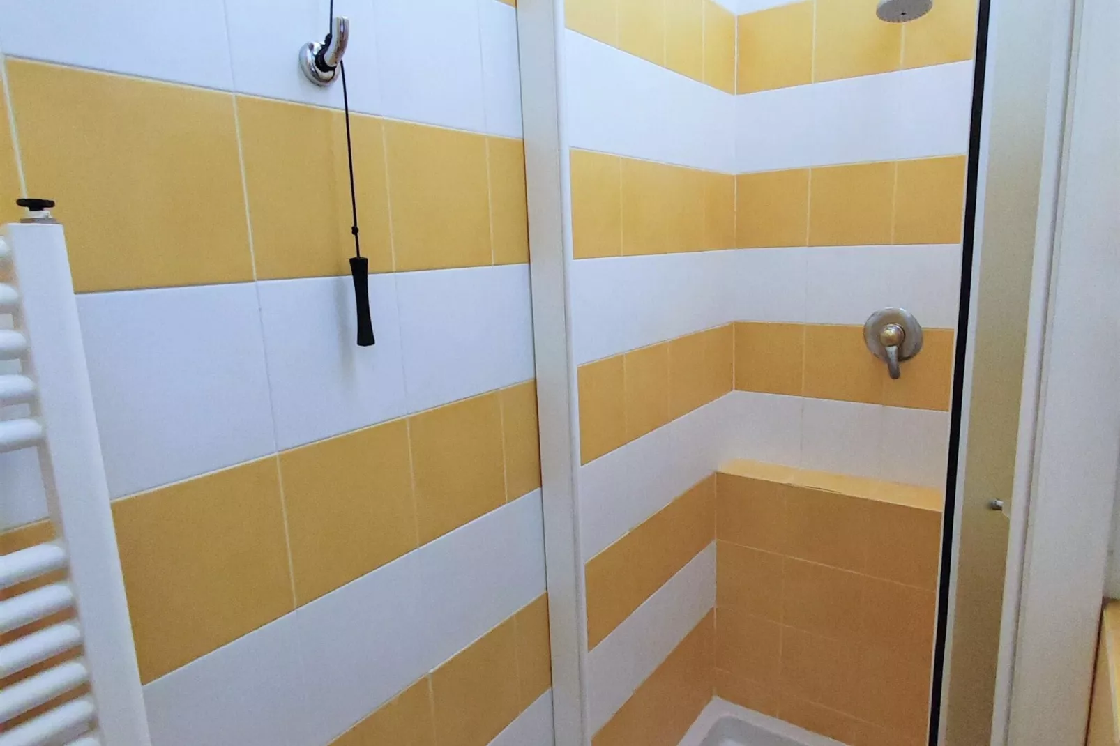 Biancospino-Bathroom