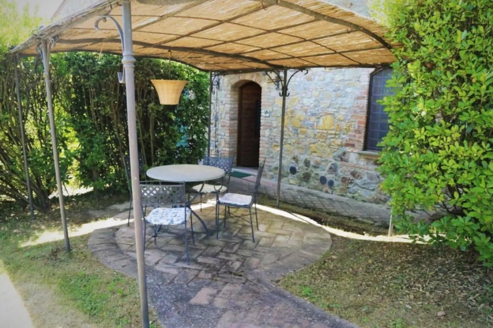 Olmo-Terrace balcony
