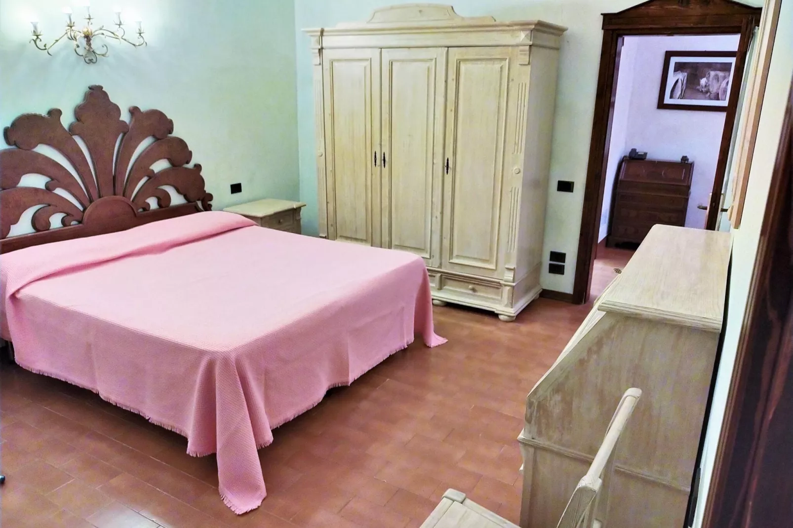Duca-Bedroom