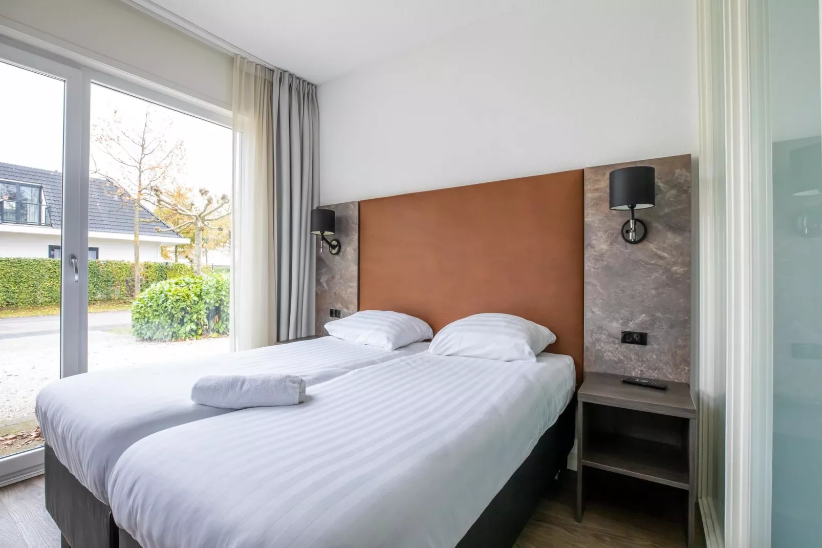 Villa Luxury Harderwijk 243-Bedroom