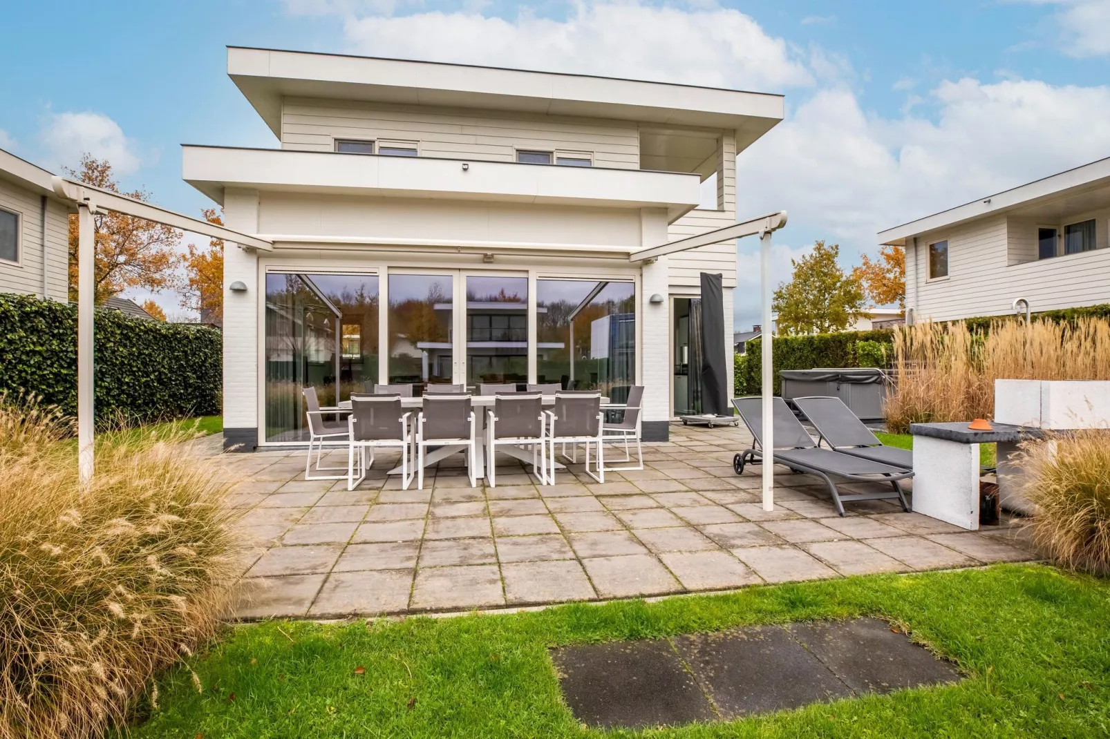 Villa Black & White Harderwijk 209-Terrace balcony