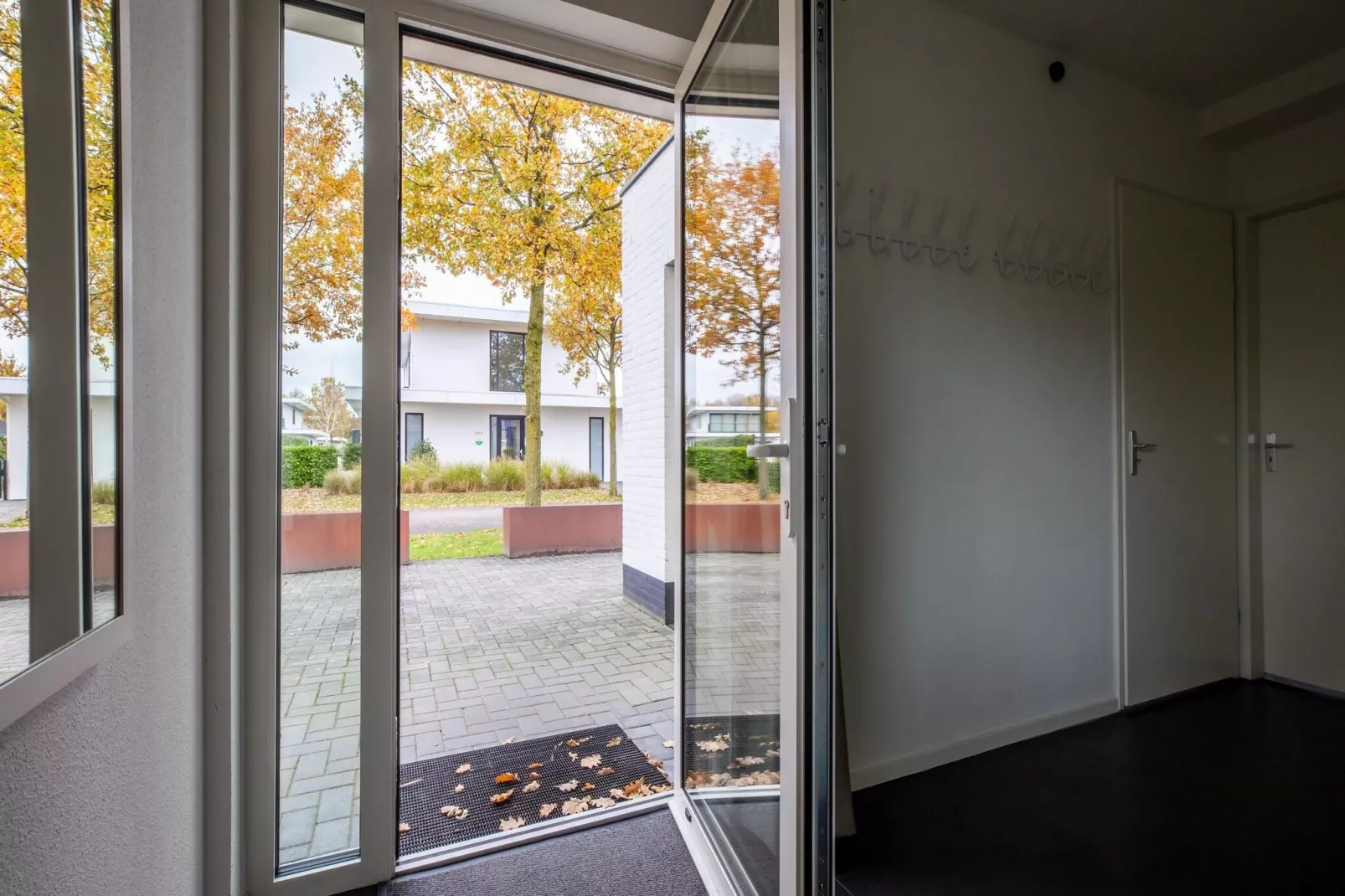 Villa Black & White Harderwijk 209-Reception hall