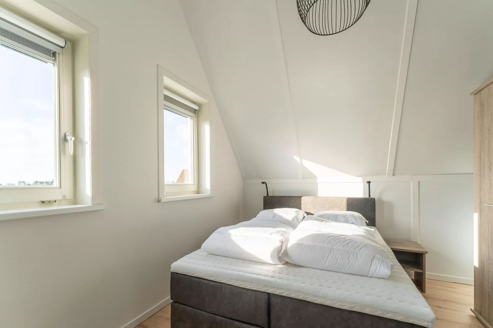 De Merel Huis  Nr 44-Bedroom