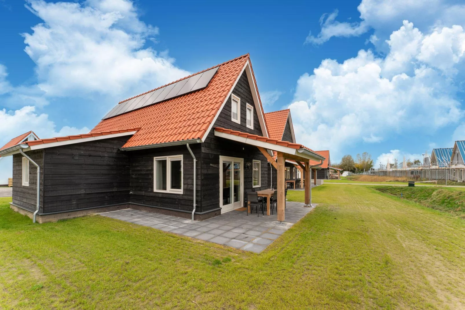 De Reiger Huis Nr 46-Exterior summer