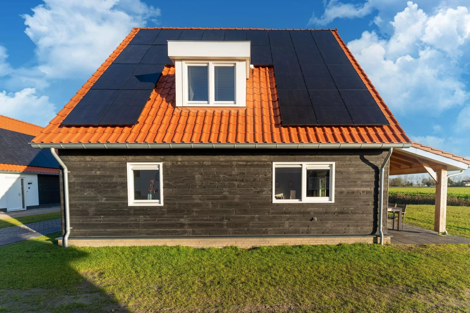 De Roodborst Huis Nr 31-Exterior summer