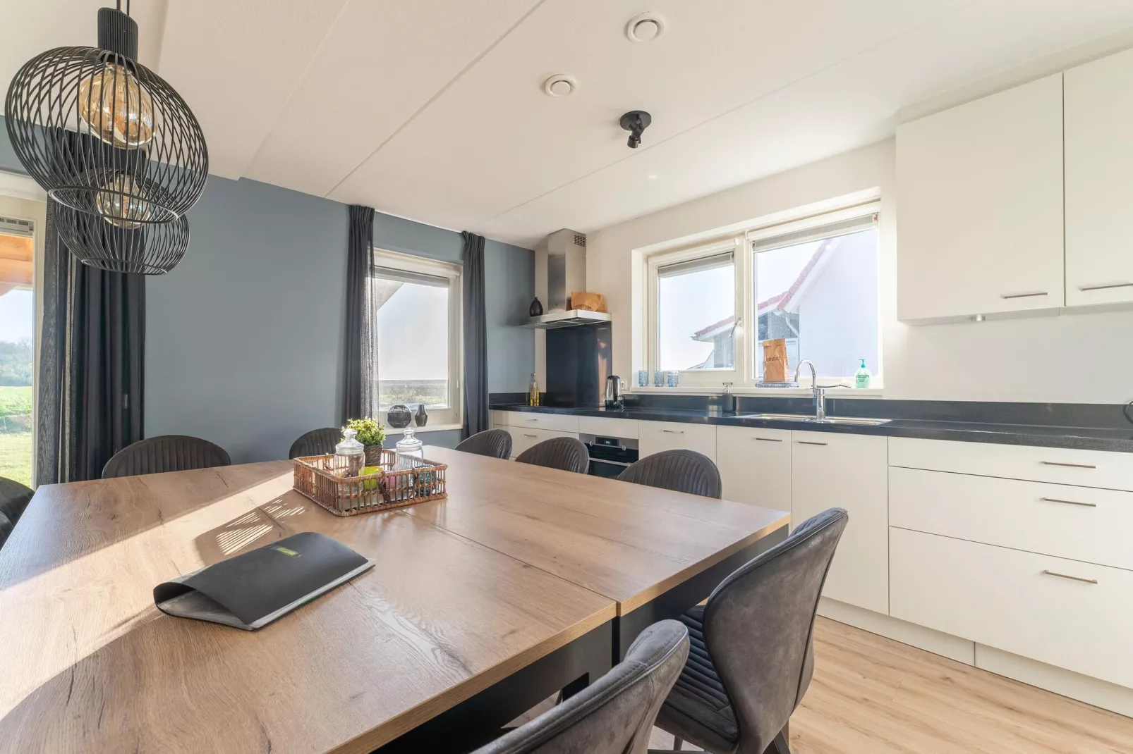 De Roodborst Huis Nr 31-Kitchen