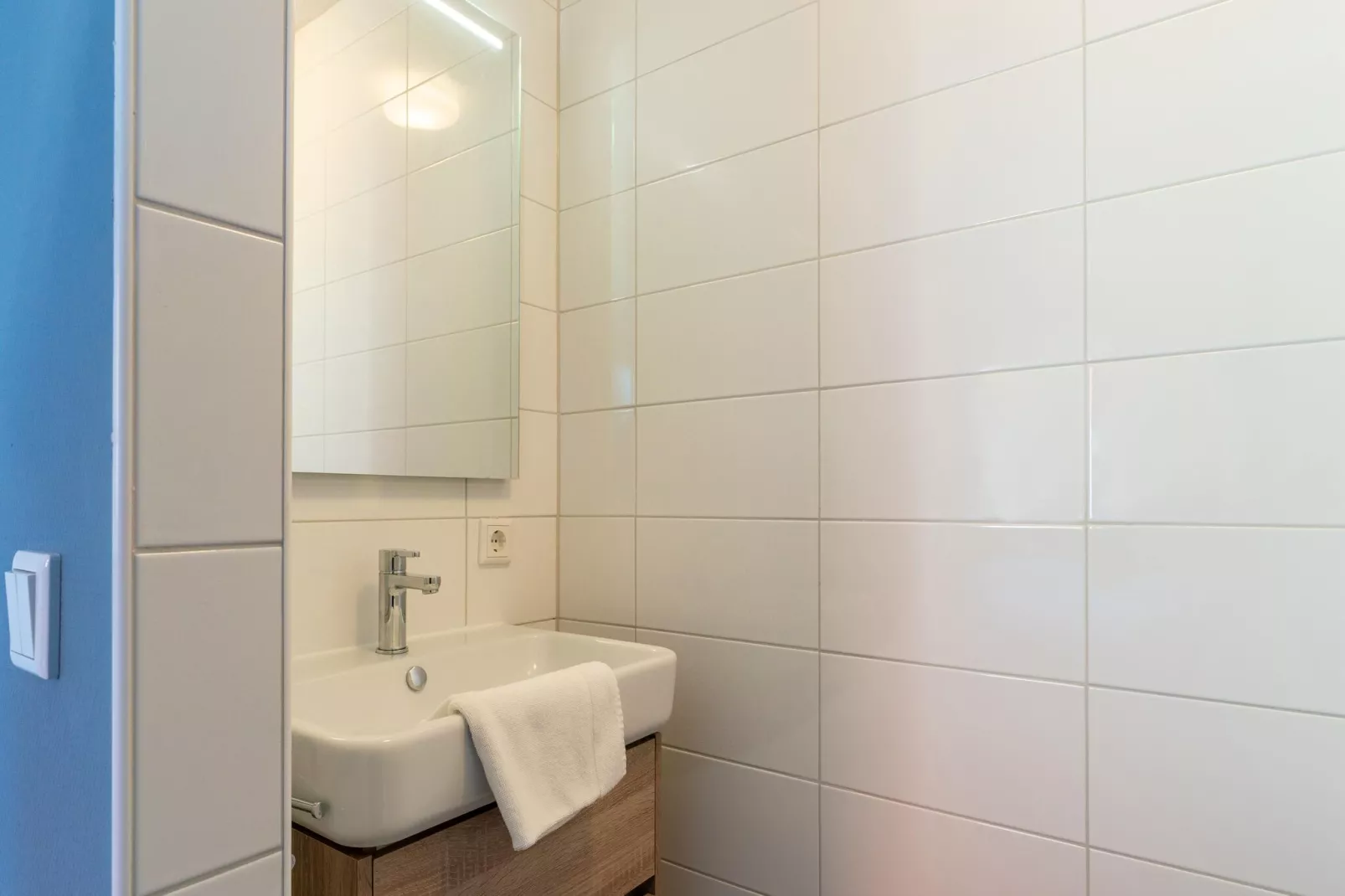De Roodborst Huis Nr 31-Bathroom