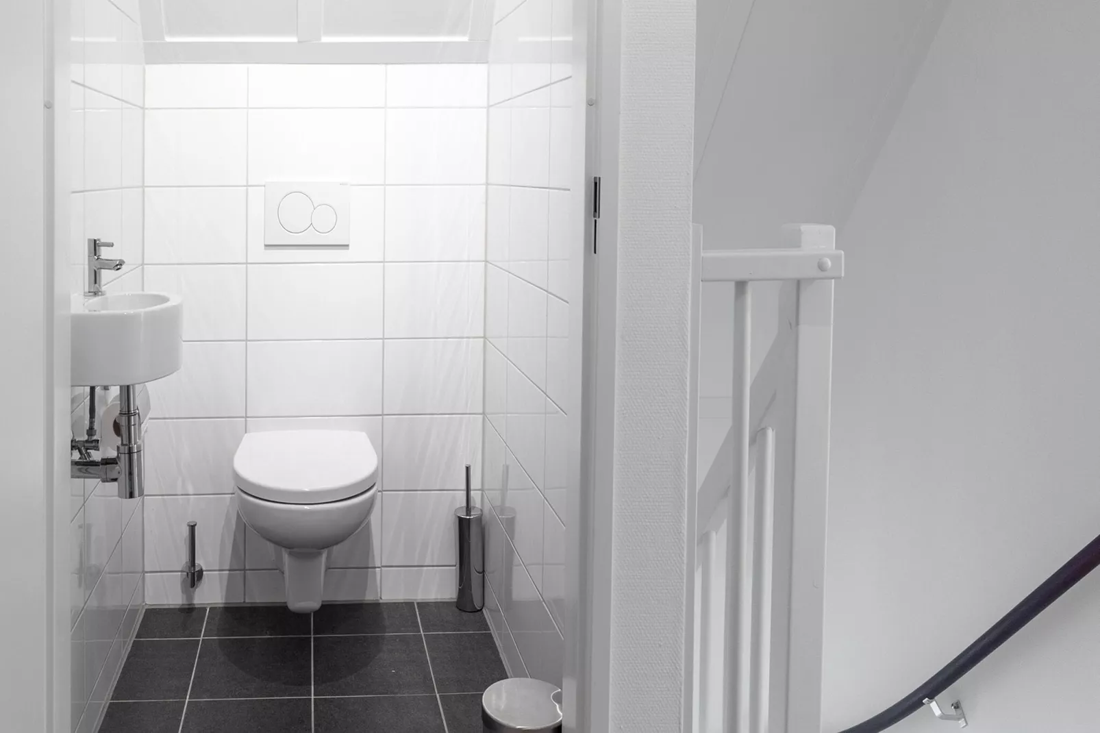 De Roodborst Huis Nr 31-Bathroom