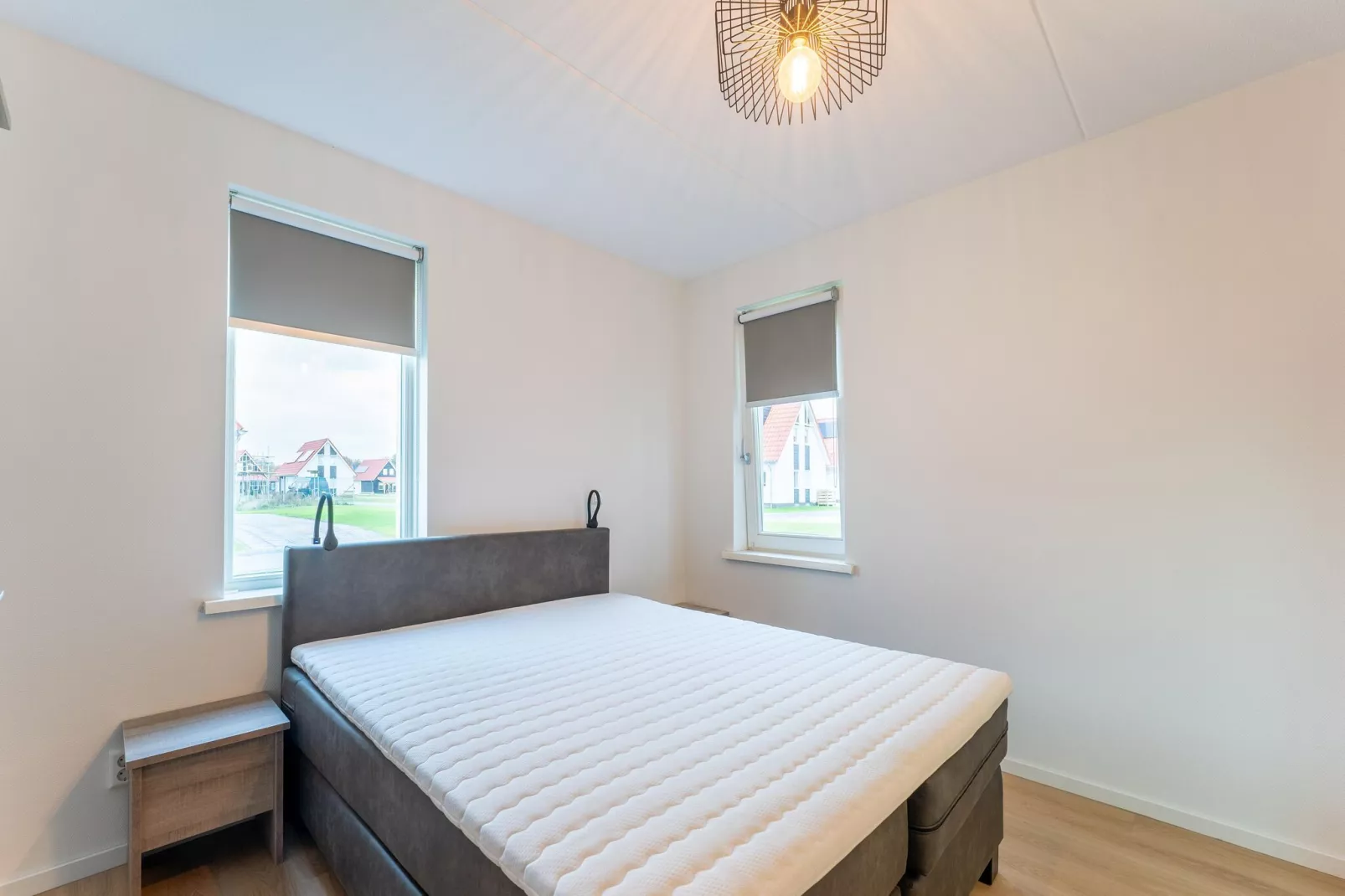De Pimpelmees Huis Nr 52-Bedroom