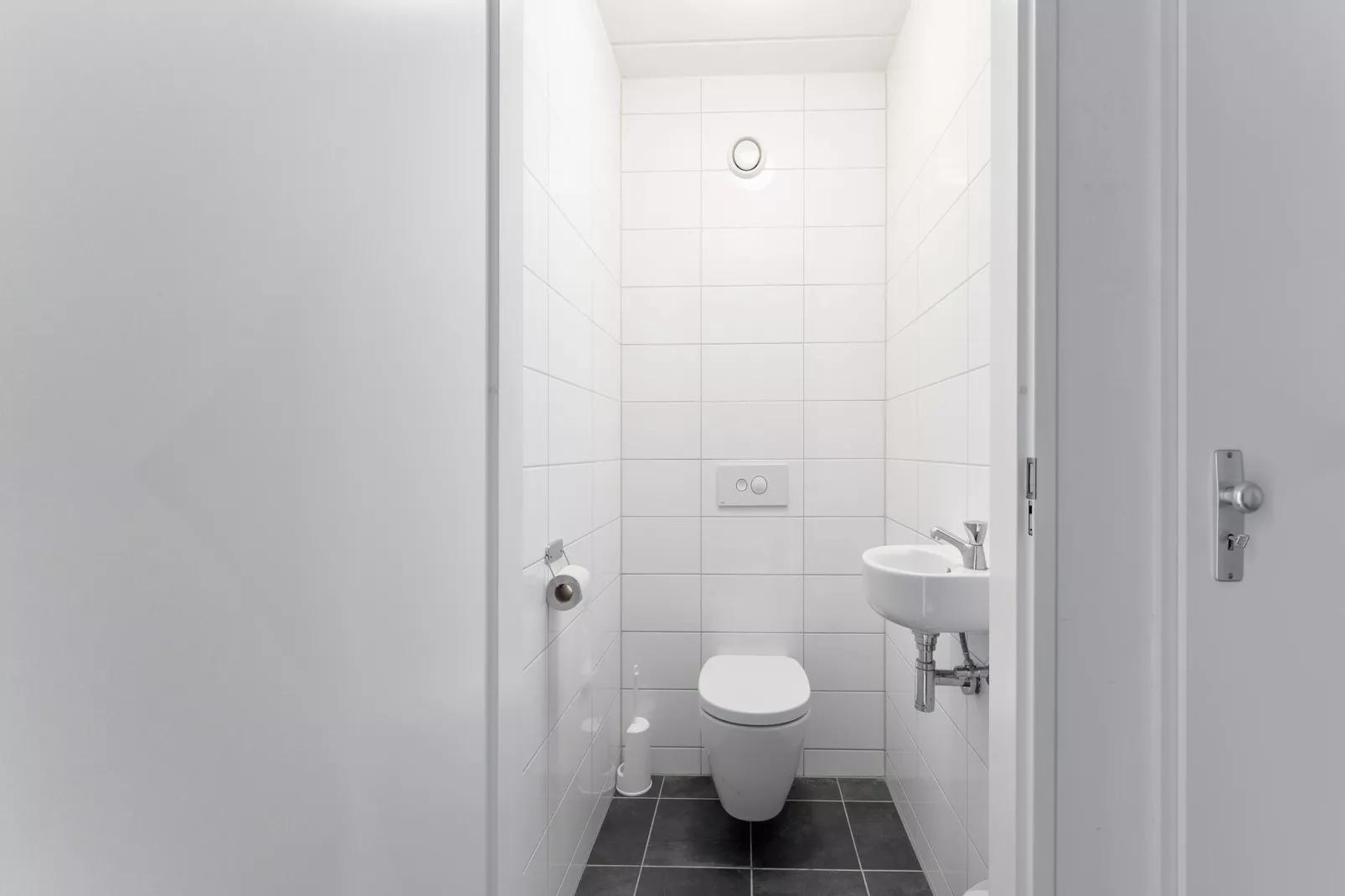 De Pimpelmees Huis Nr 52-Bathroom