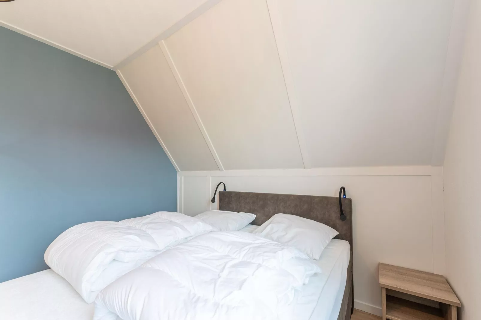 De Pelikaan Huis Nr 45-Bedroom