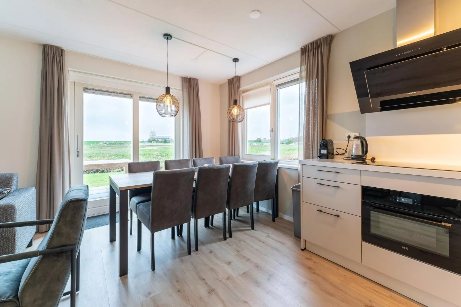 De Albatros Huis Nr 49-Dining room