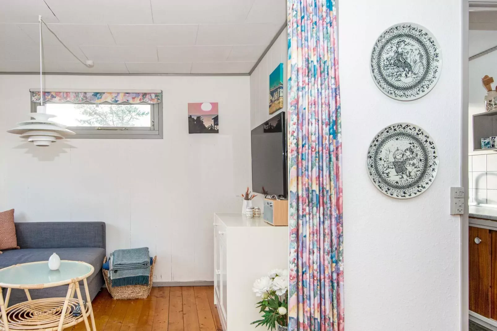 6 person holiday home in Glesborg-Indoor