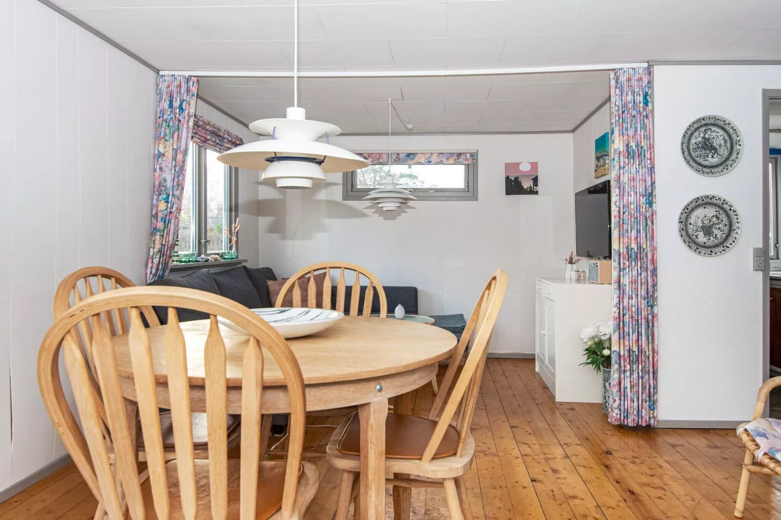 6 person holiday home in Glesborg-Indoor