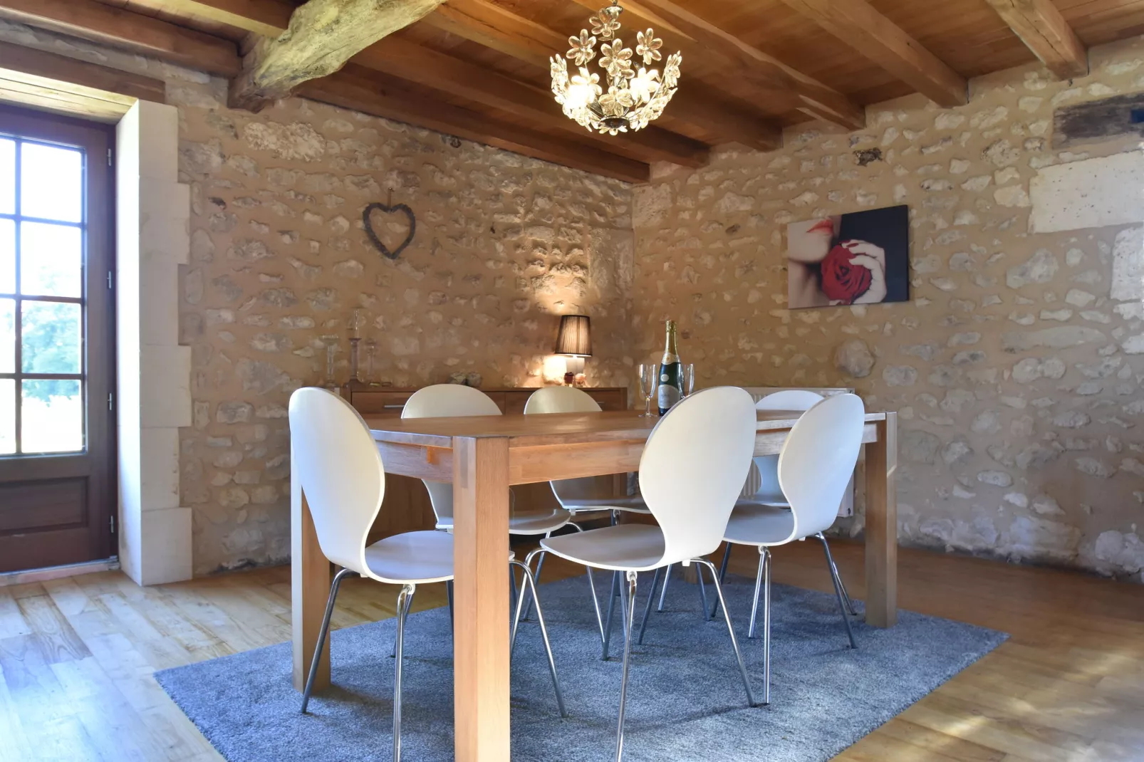 Maison de vacances Verteillac-Dining room