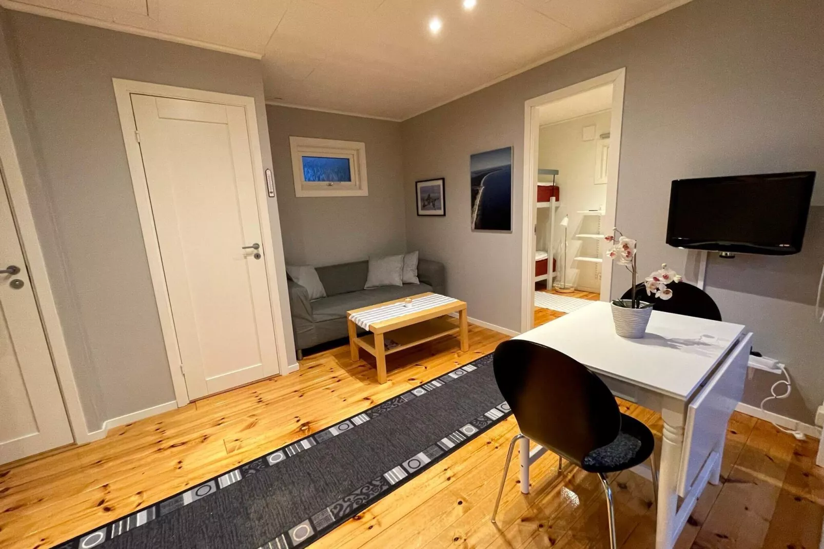 4 person holiday home in ÅHUS-By Traum-Indoor