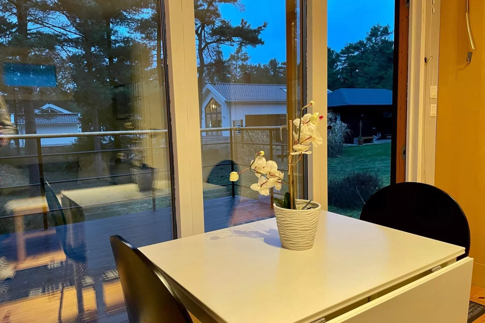 4 person holiday home in ÅHUS-By Traum-Indoor
