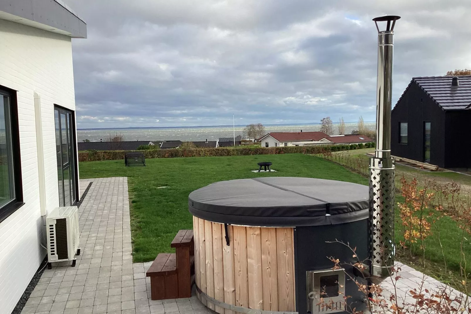 10 person holiday home in Sjølund-By Traum-Outdoor