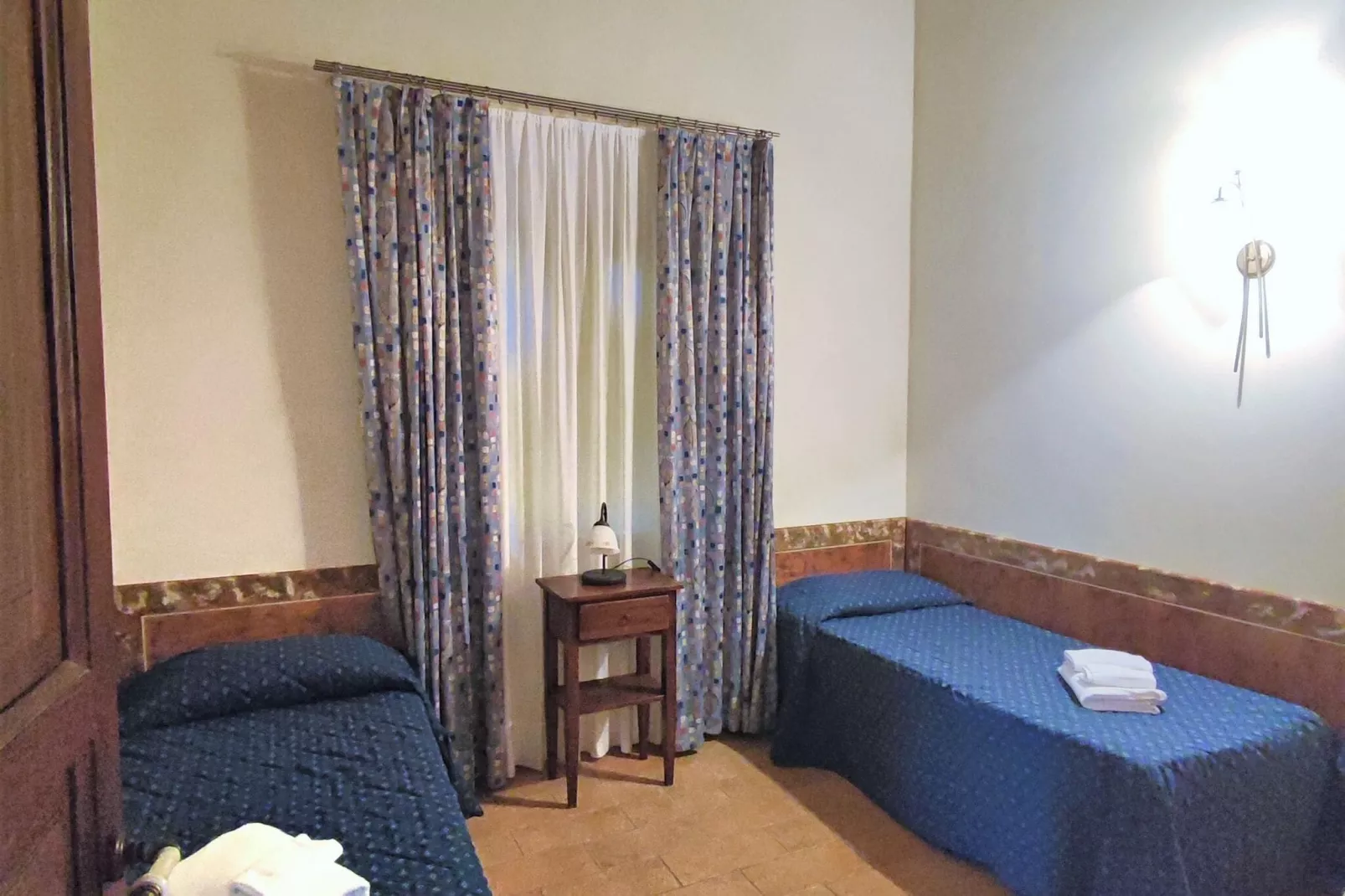 Abete-Bedroom
