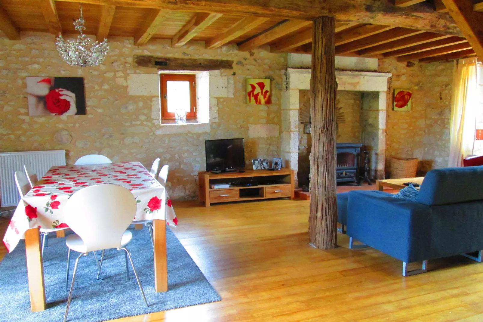 Maison de vacances Verteillac-Living room