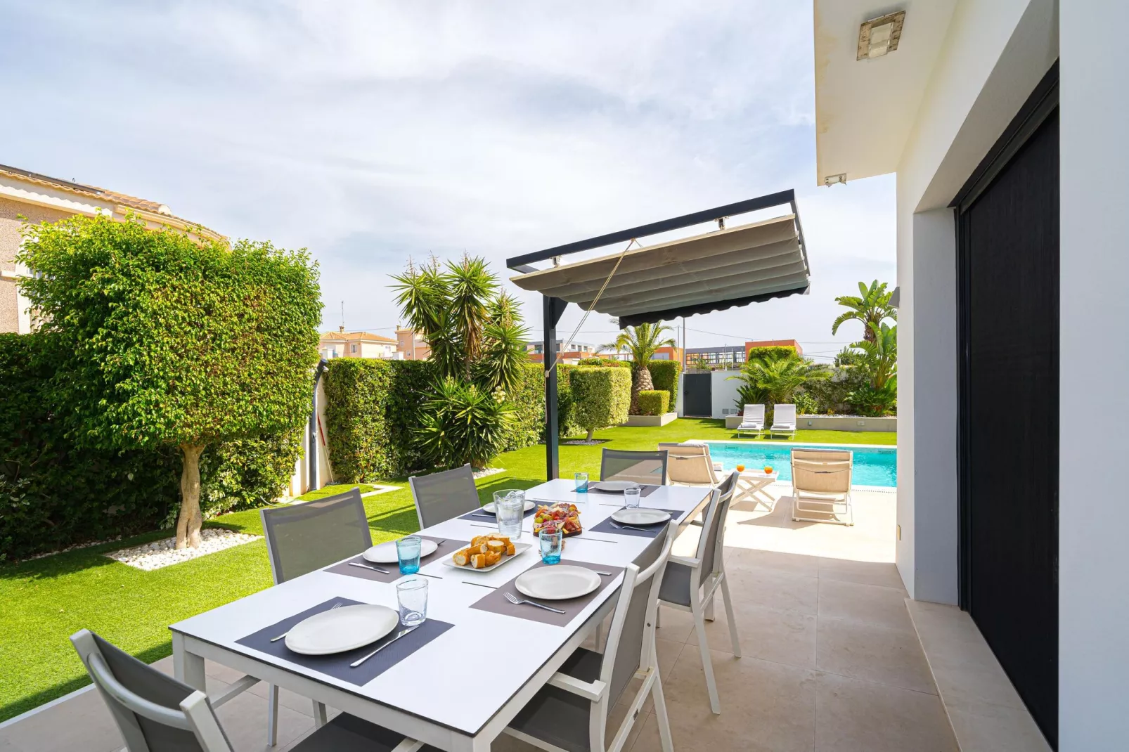 Villa Torremendo-Terrace balcony