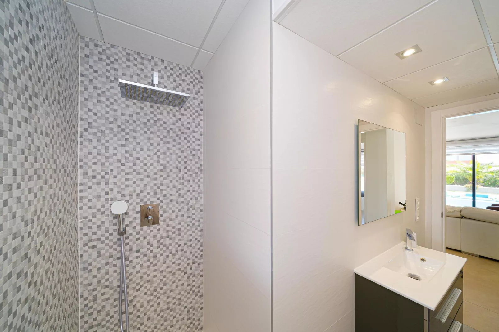 Villa Torremendo-Bathroom
