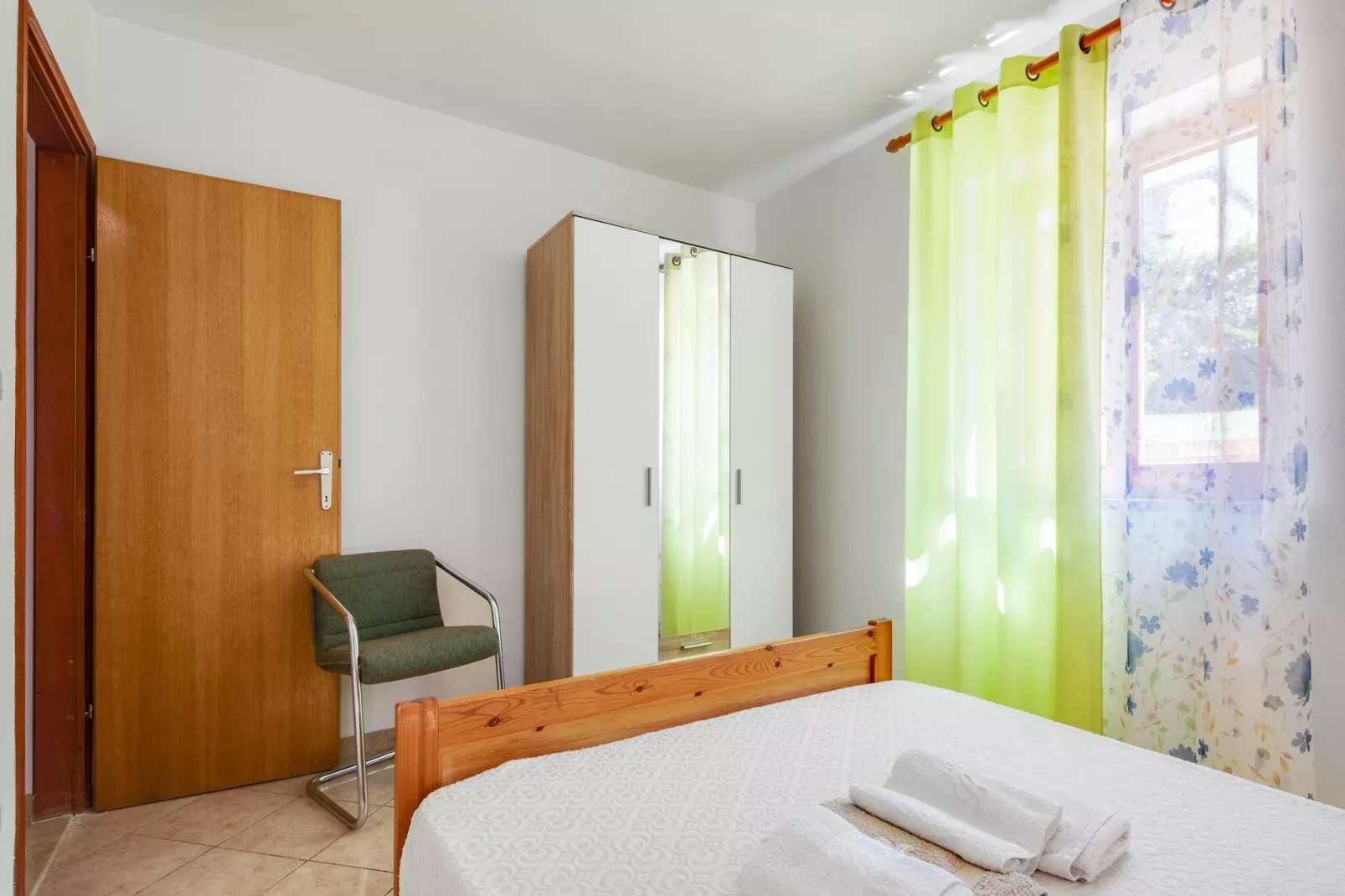 Apartment Korta-Bedroom