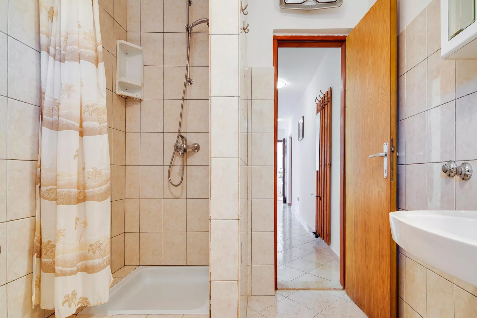 Apartment Korta-Bathroom