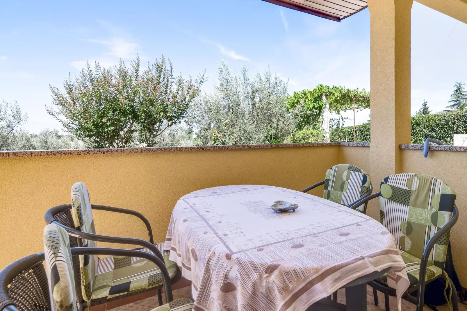 Apartment Korta-Terrace balcony