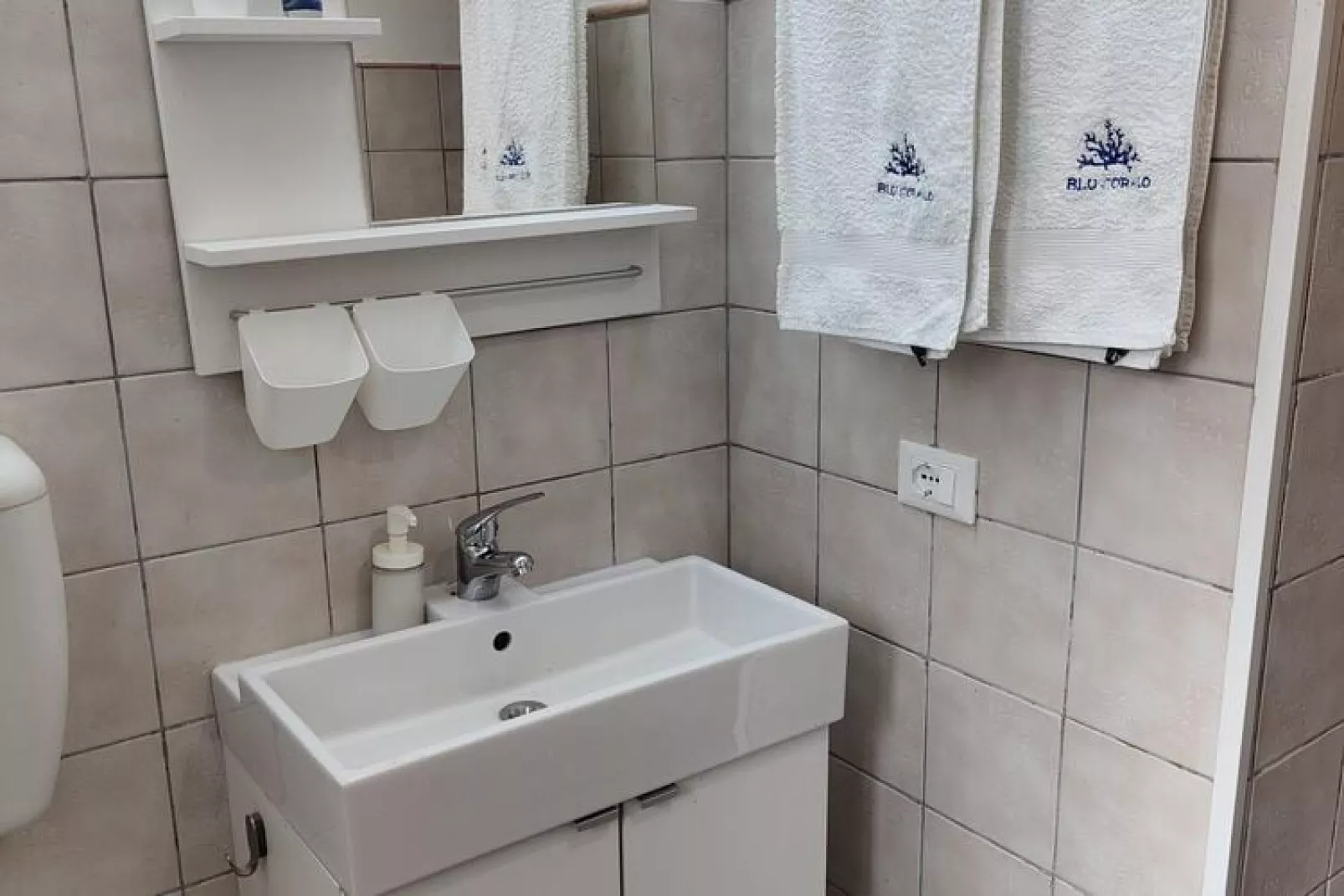 Blu Corallo Mare-Bathroom