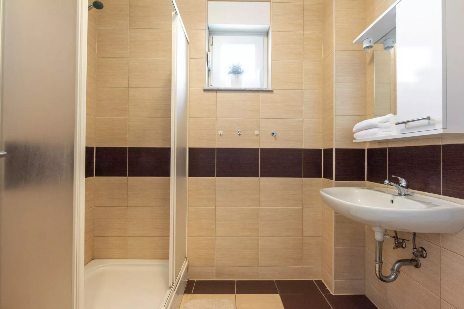 Apartments Sun-Mauro II-Bathroom
