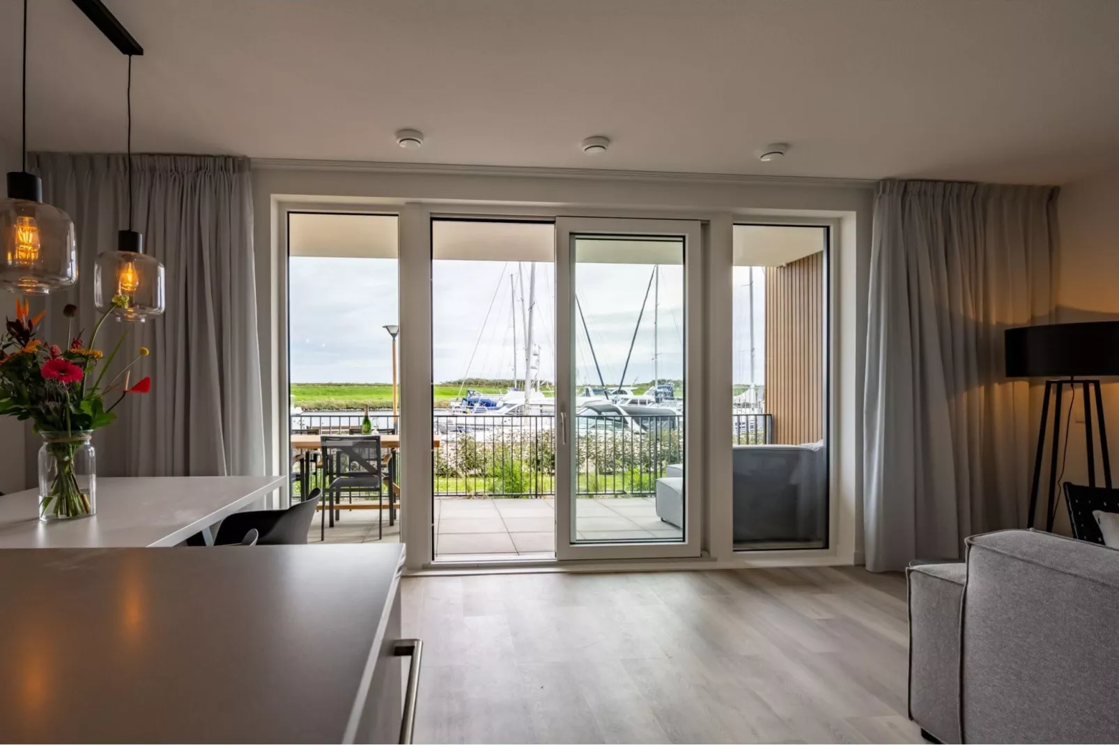 Harbour Loft 1i Résidence Marina havenzicht-Living room
