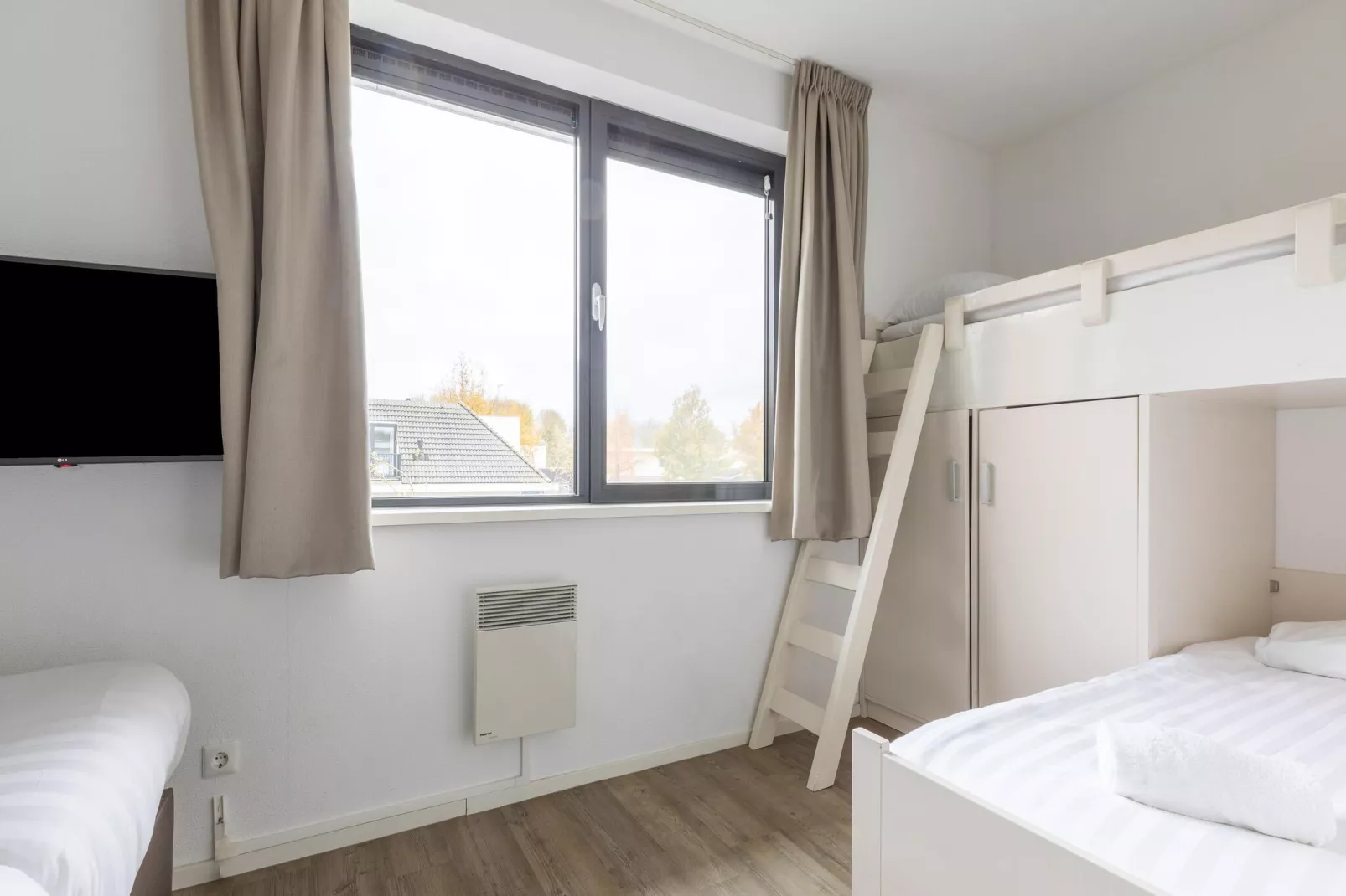 Villa Sunshine Harderwijk 234-Bedroom