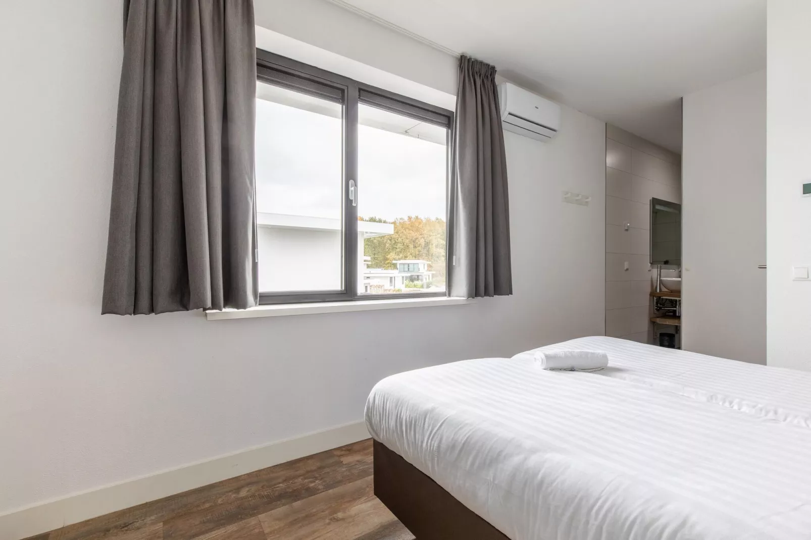 Villa Oase Harderwijk 392-Bedroom