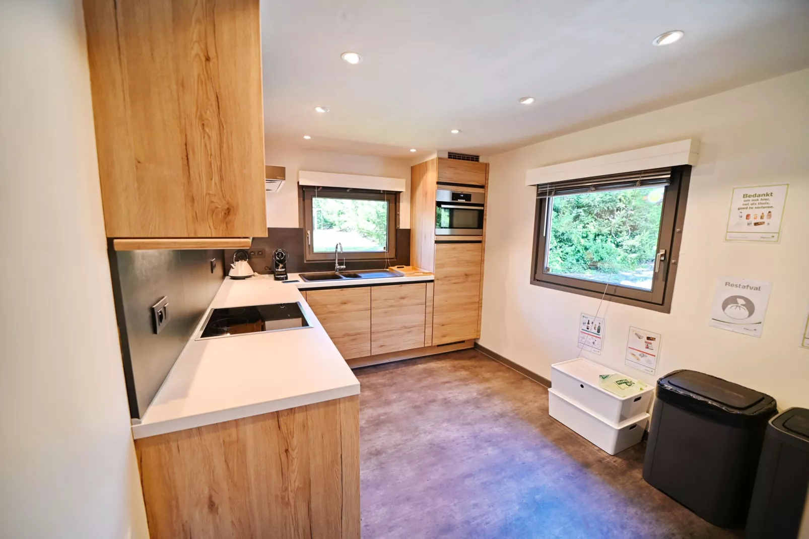 CHALET BIRONIX-Kitchen