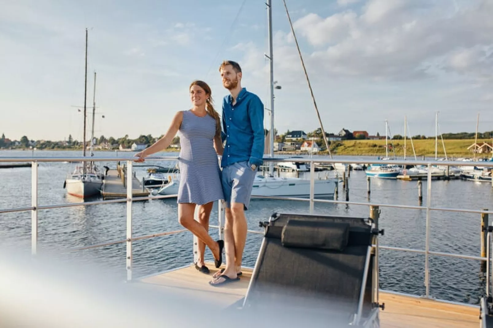 Floating 44 - LP 6 / 4 Personen-Ambiance